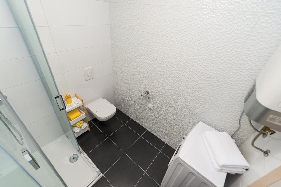 Apartmann Vir Eksteriør billede